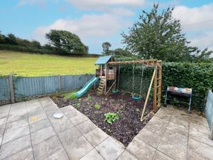 Photo 18- click for photo gallery